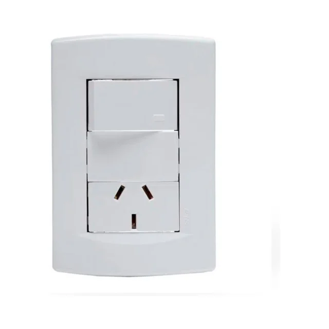 Llave de luz Armada 1 Punto y 1 Toma Sica Life blanco